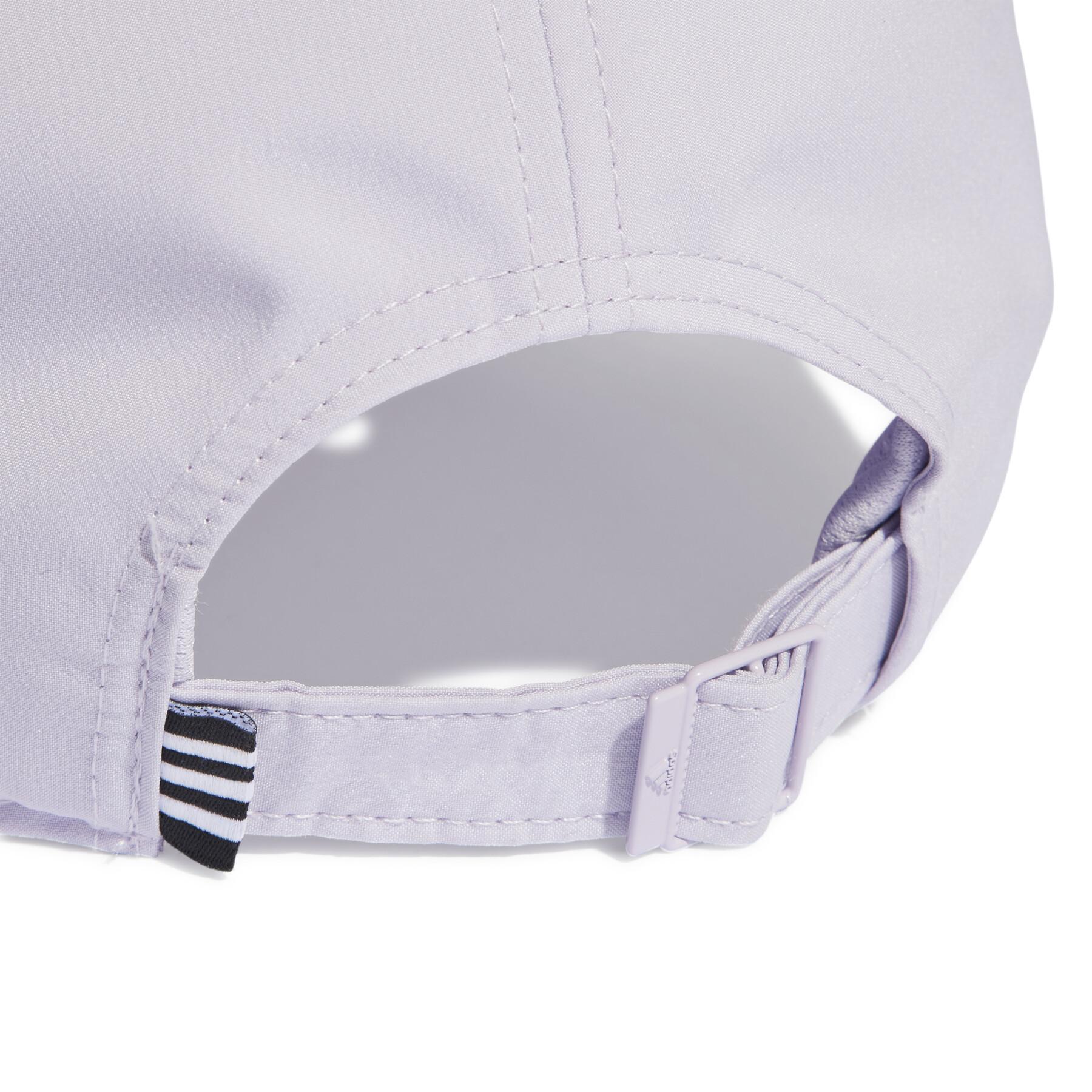 Lekka czapka z metalowym identyfikatorem dla dzieci adidas