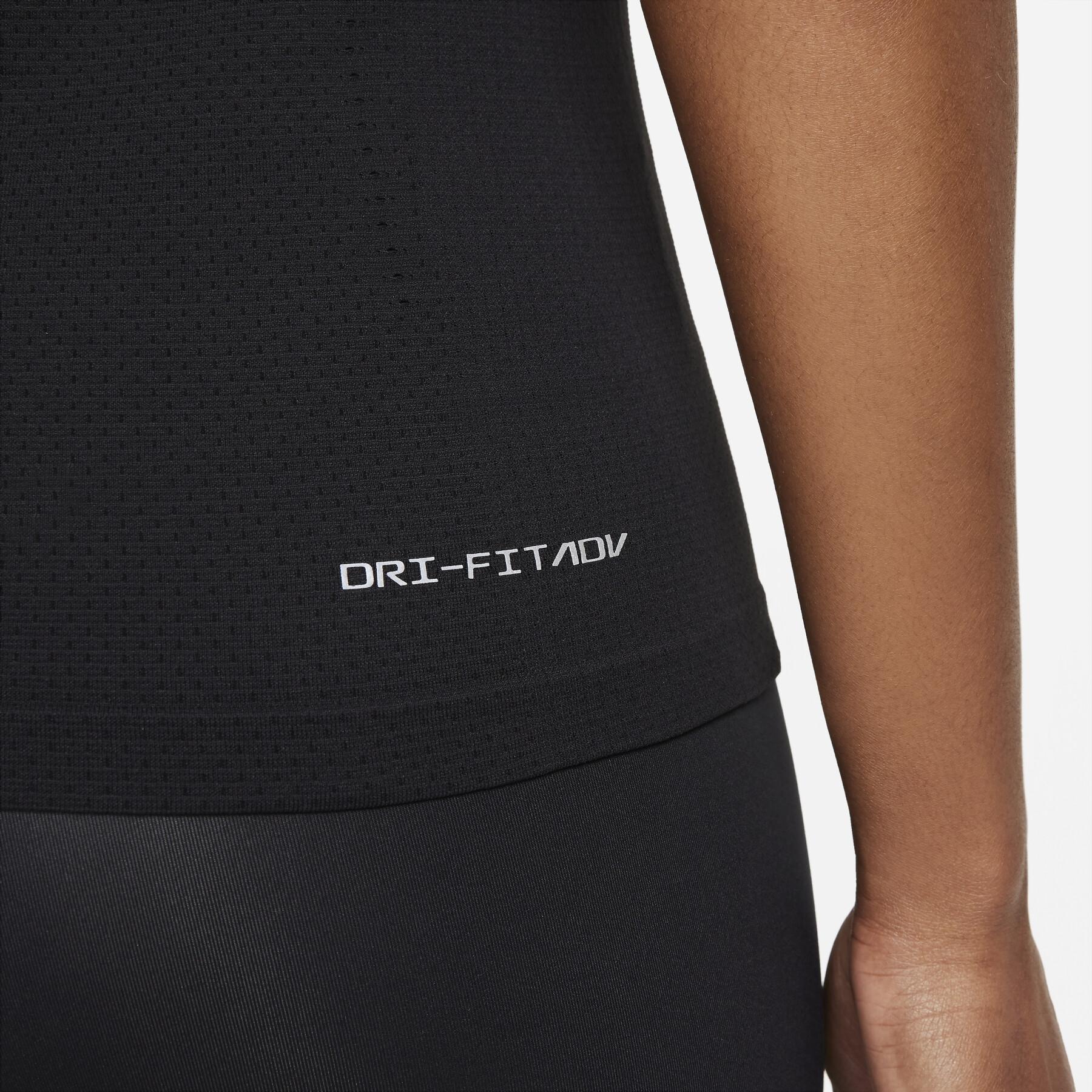 Damski jersey Nike Dri-Fit ADV Aura Slim